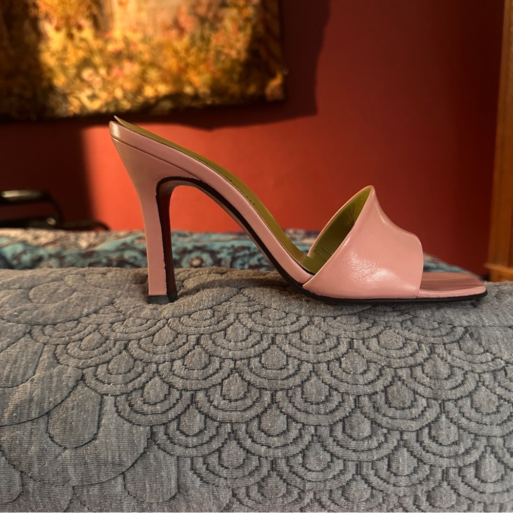 Charles David Pink Leather Mules - Size 7M - Made in Spain